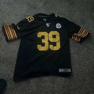 Fitzpatrick jersey worn once. No stains or damage